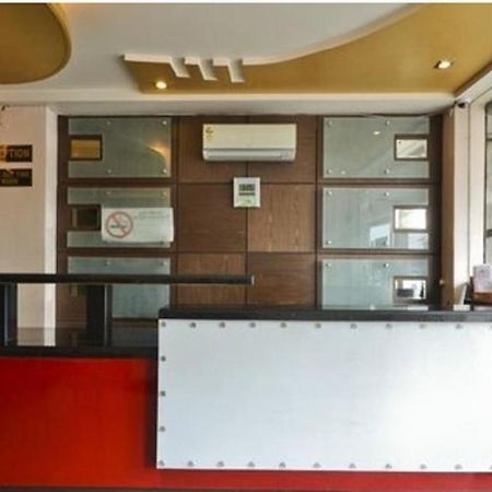 Paramount Hotell Jaipur Exteriör bild
