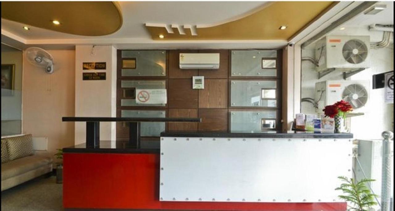 Paramount Hotell Jaipur Exteriör bild